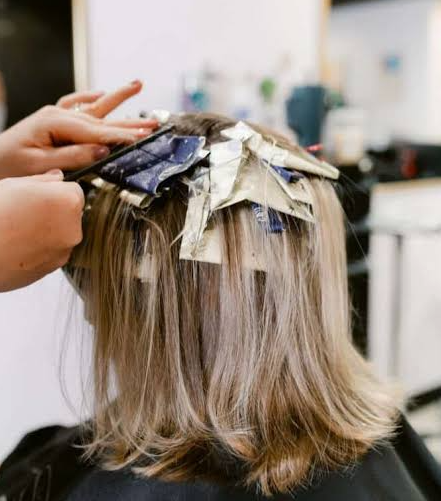 15 Highlights & Hair Colour Accents - Image 1