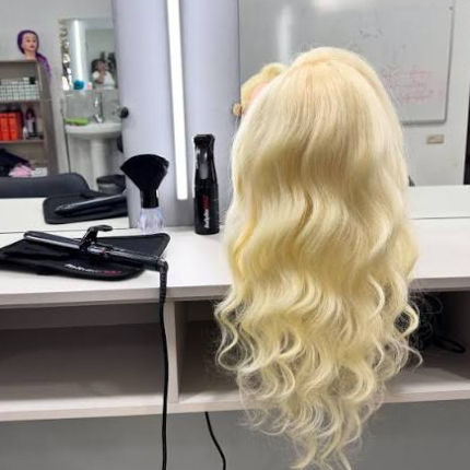 Curls & Waves Styling
